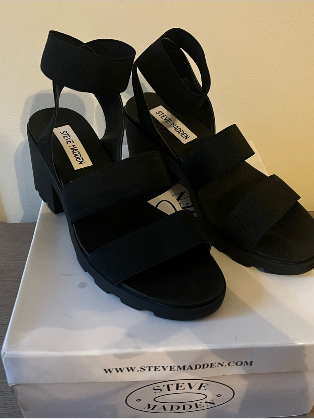 Steve Madden Black Chunky Platform Elastic-Strap Sandals